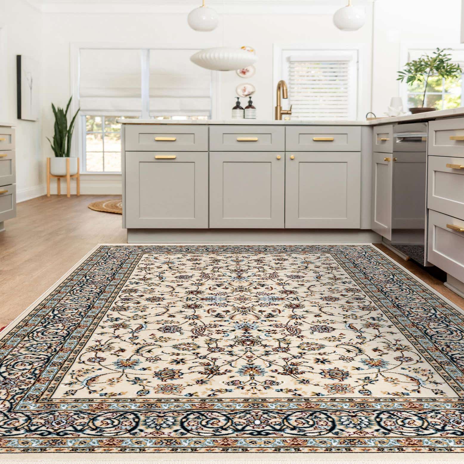 Ivory 5' x 8' Nain Design Rug | eSaleRugs