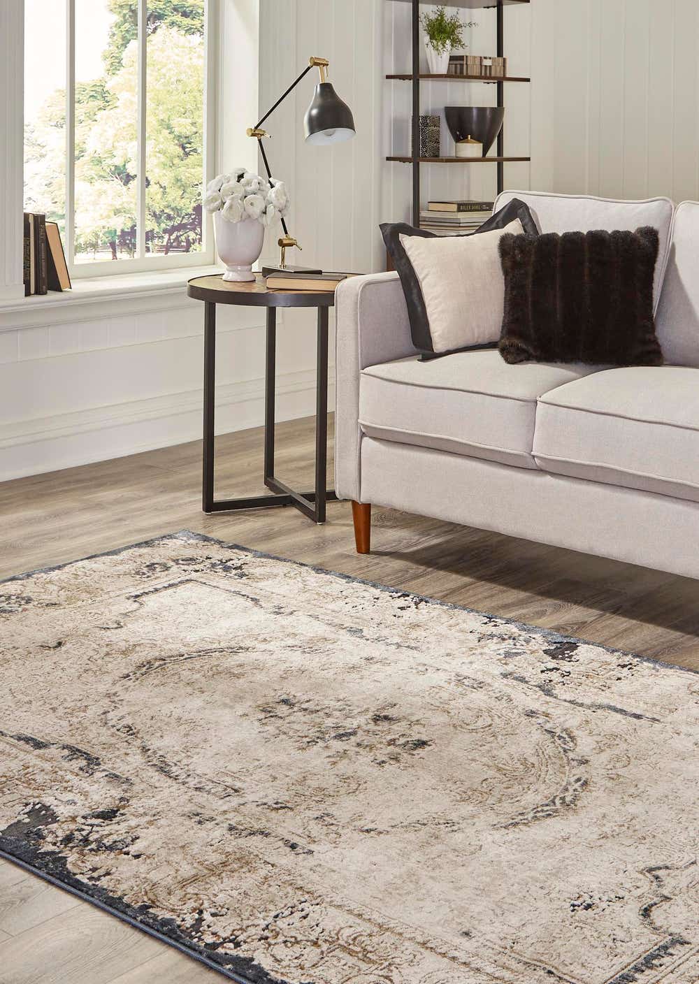 Cream 5' x 8' Villa Rug eSaleRugs