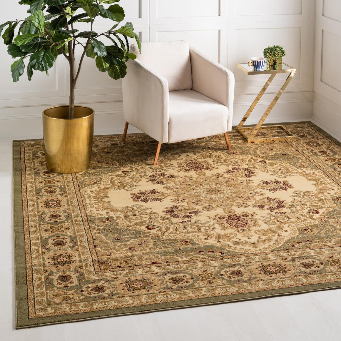 Cream 8' x 8' Chateau Square Rug