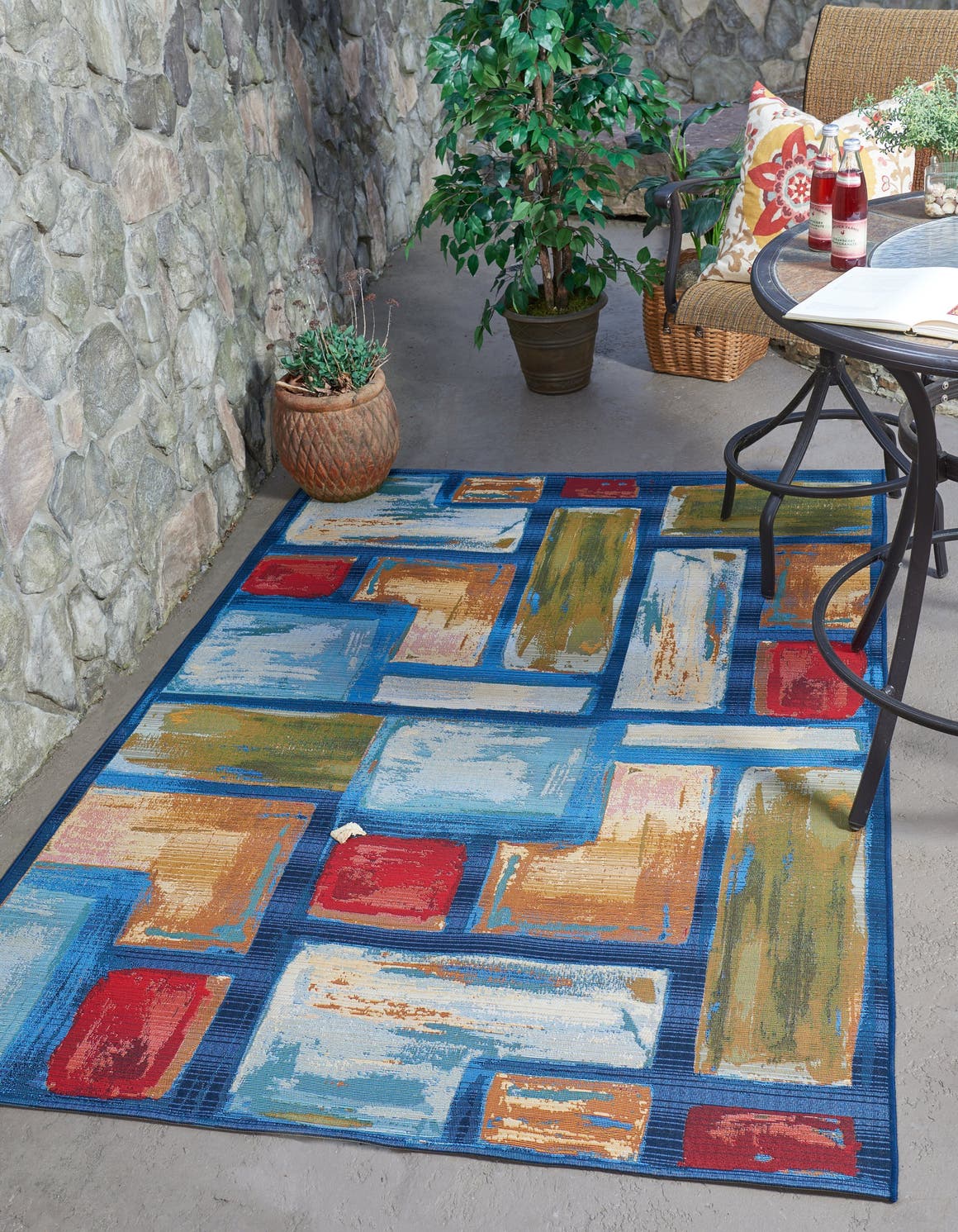 Multicolor 2' 2 x 3' Outdoor Modern Rug