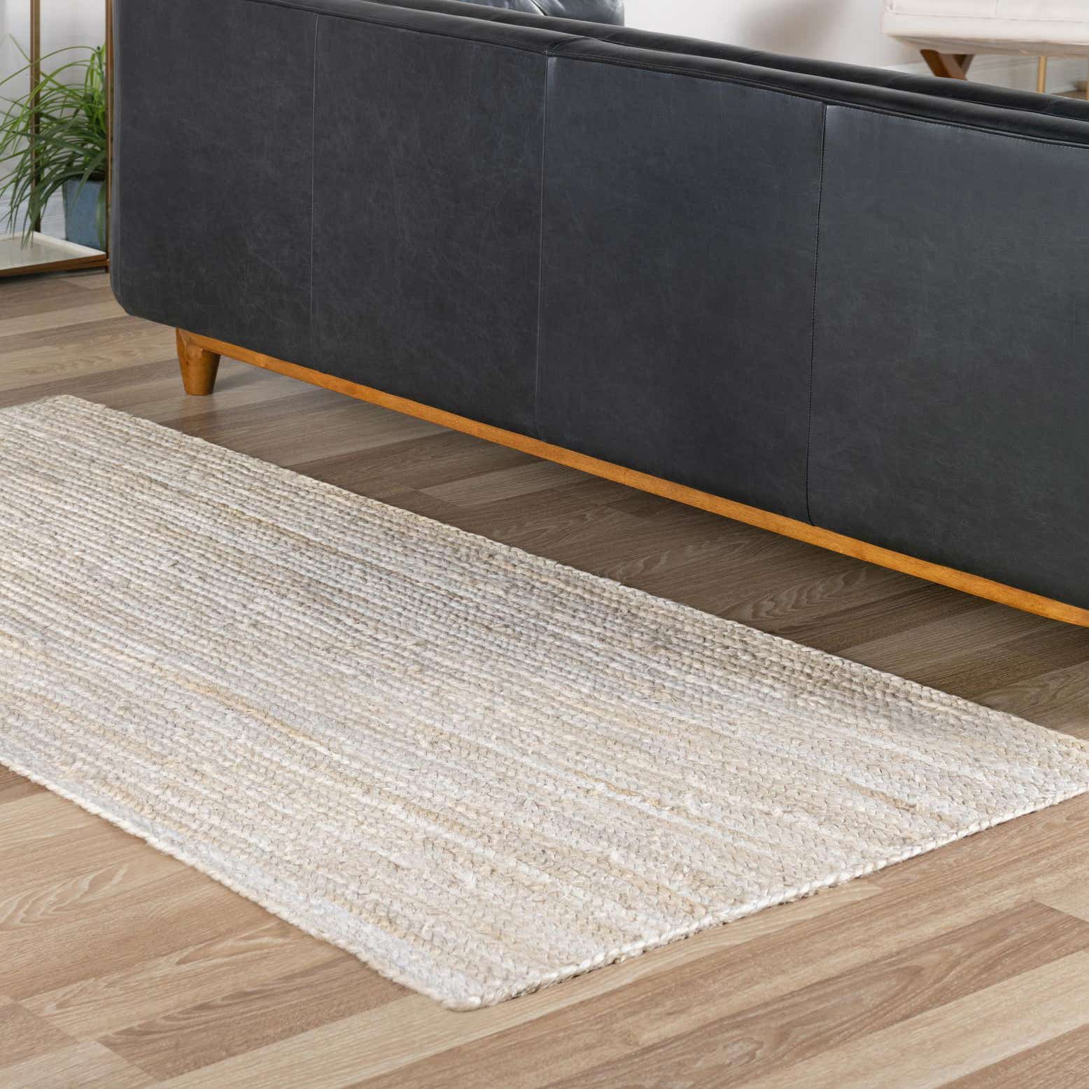 White 2' 6 x 6' Braided Jute Runner Rug