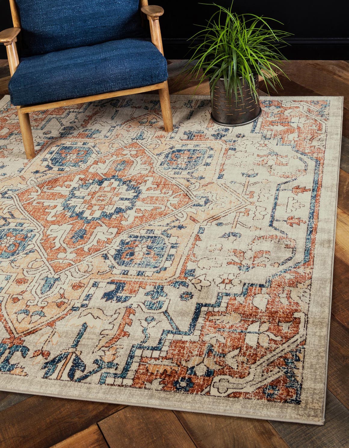 Beige 6' x 6' Dahlia Square Rug