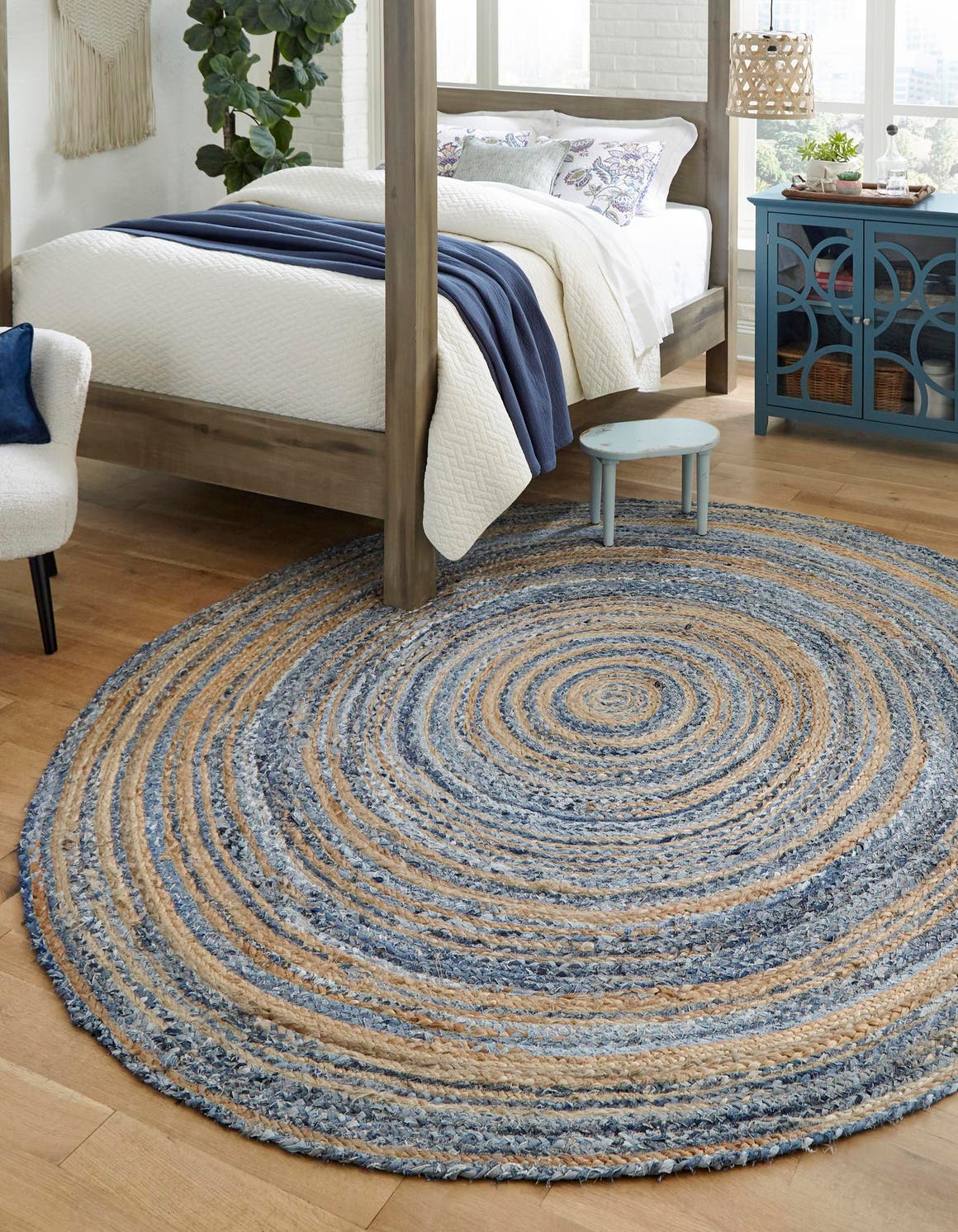 Blue 8' x 8' Braided Chindi Round Rug Rugs.ca