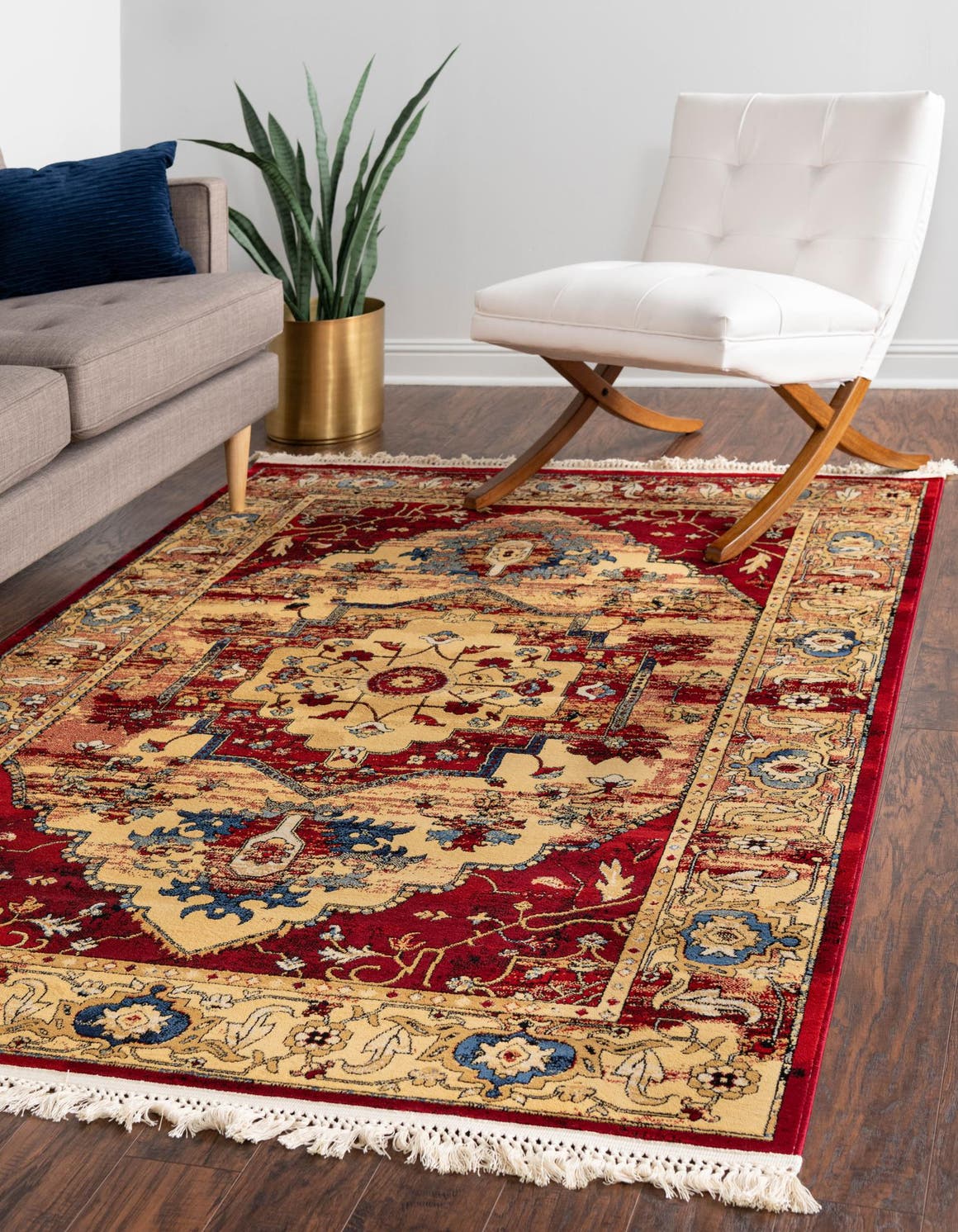 Red 5' x 8' Rug eSaleRugs