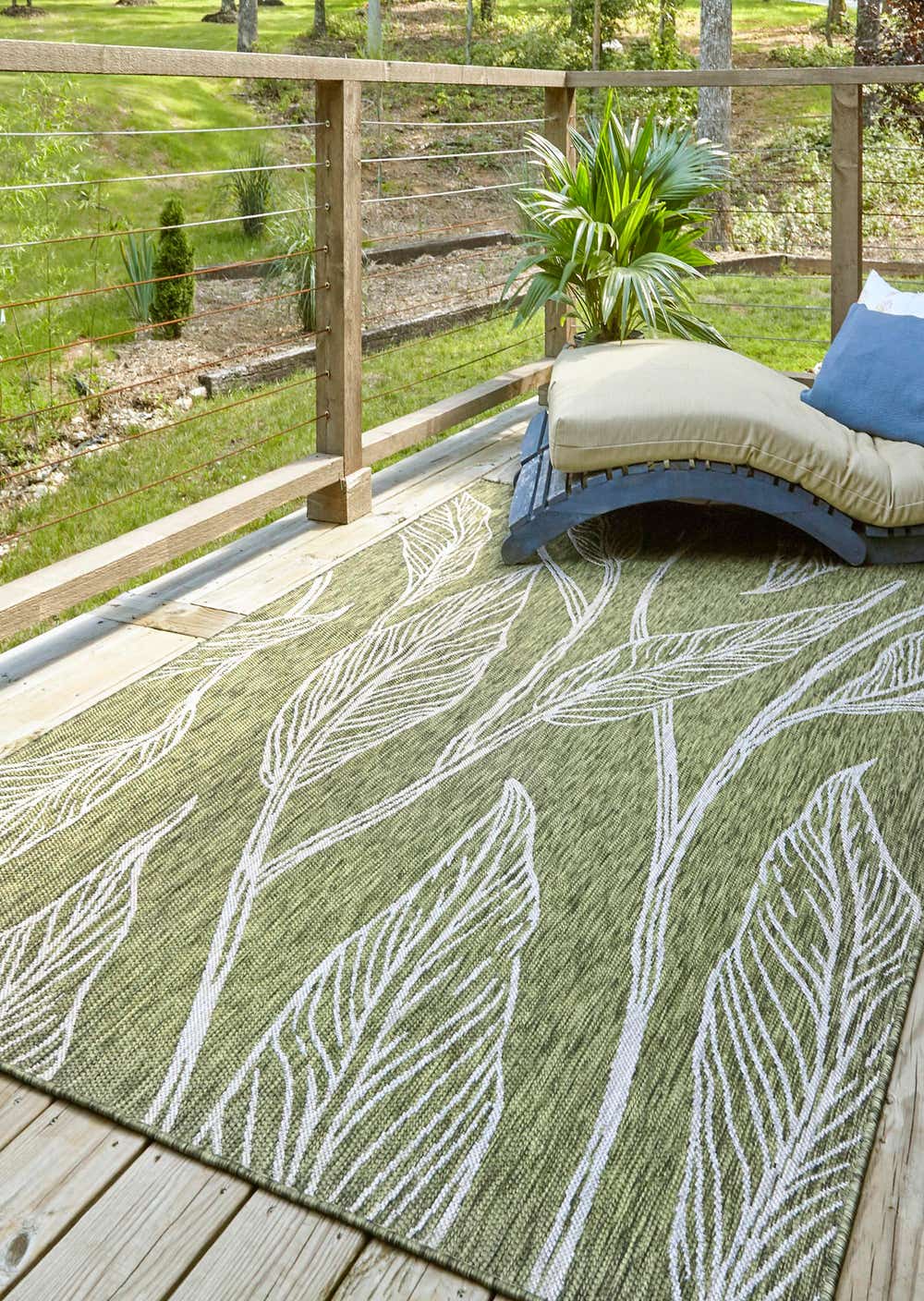 Green 5' x 8' Outdoor Botanical Rug eSaleRugs