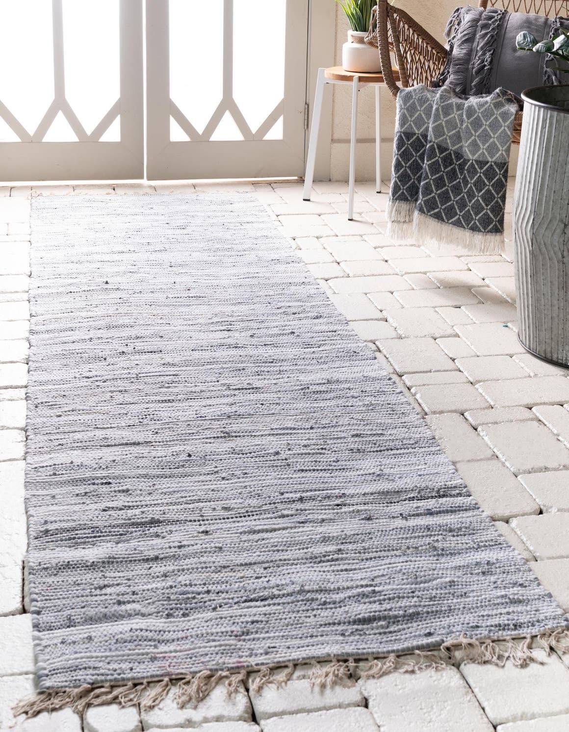 Gray 2' 7 x 9' 10 Chindi Cotton Runner Rug