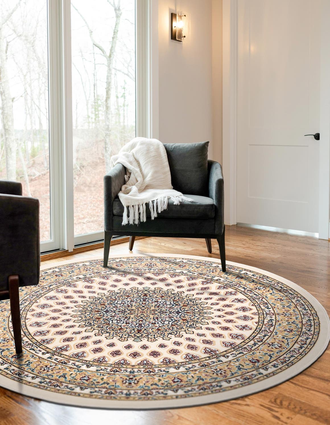 Ivory 10' x 10' Rabia Round Rug