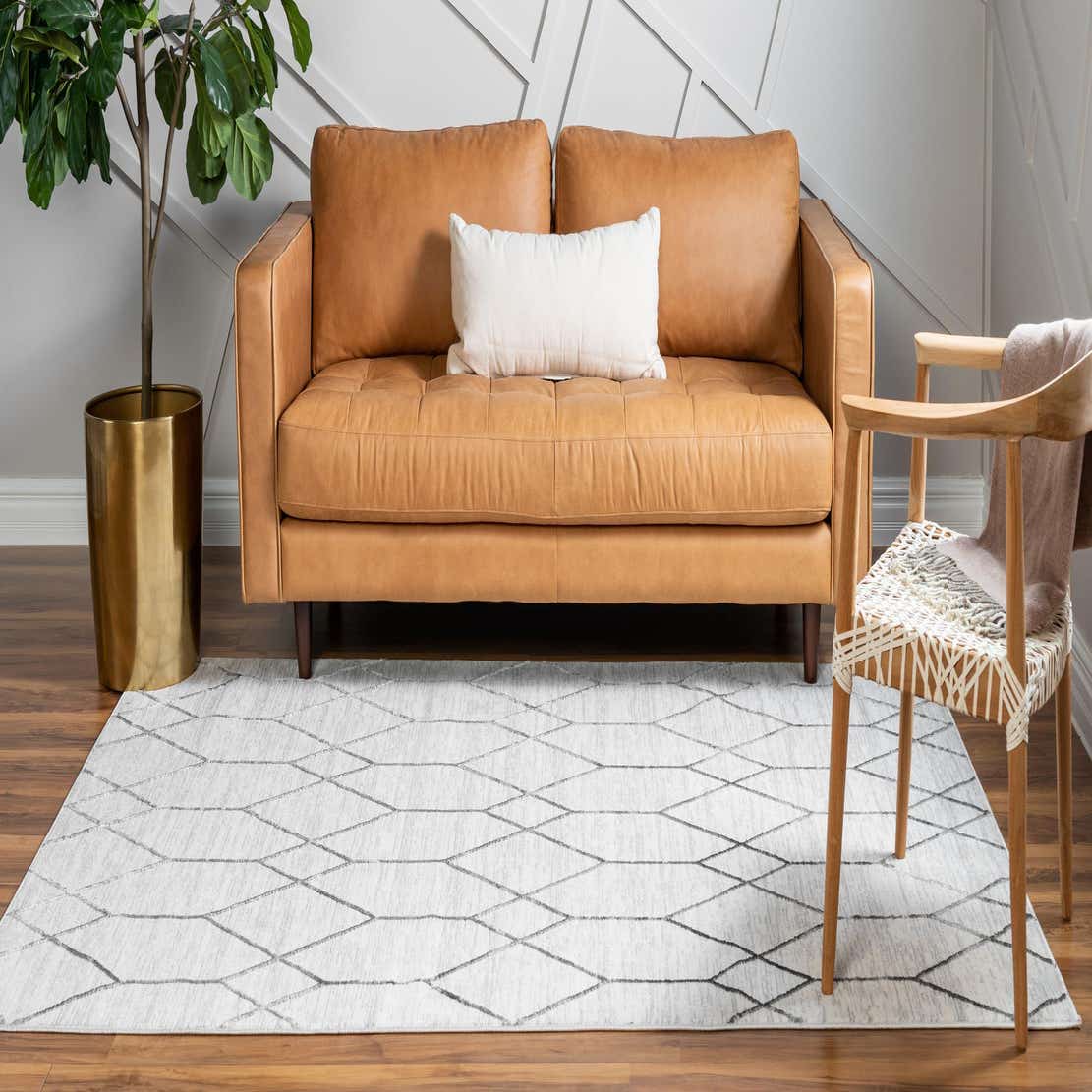 White 8' x 10' Lattice Trellis Rug eSaleRugs