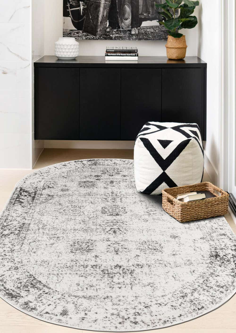 Gray 4' 1 x 6' 1 Monaco Oval Rug eSaleRugs