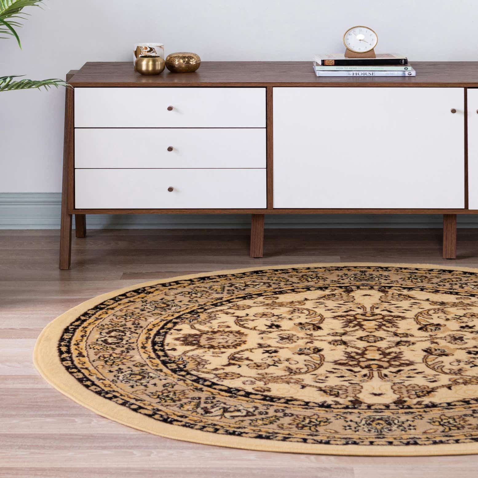 Ivory 8' x 8' Yasmin Round Rug
