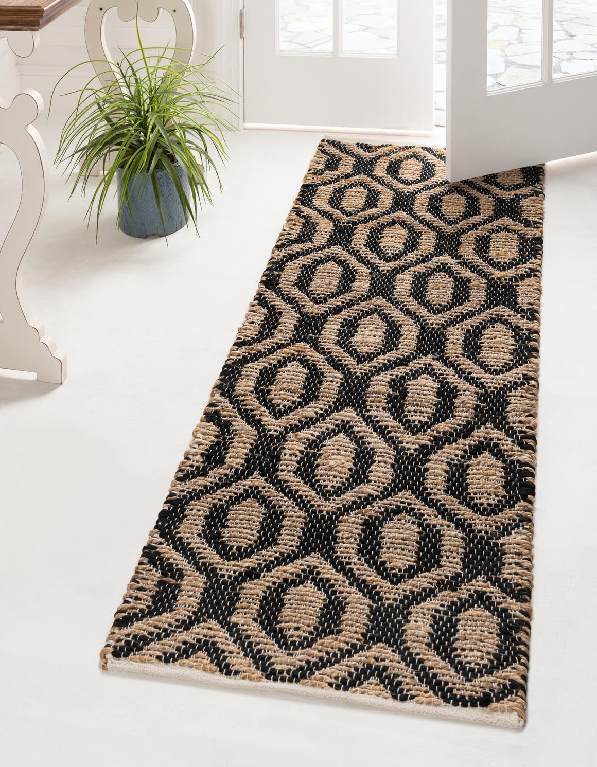 Black 2' 7 x 10' Chindi Jute Runner Rug