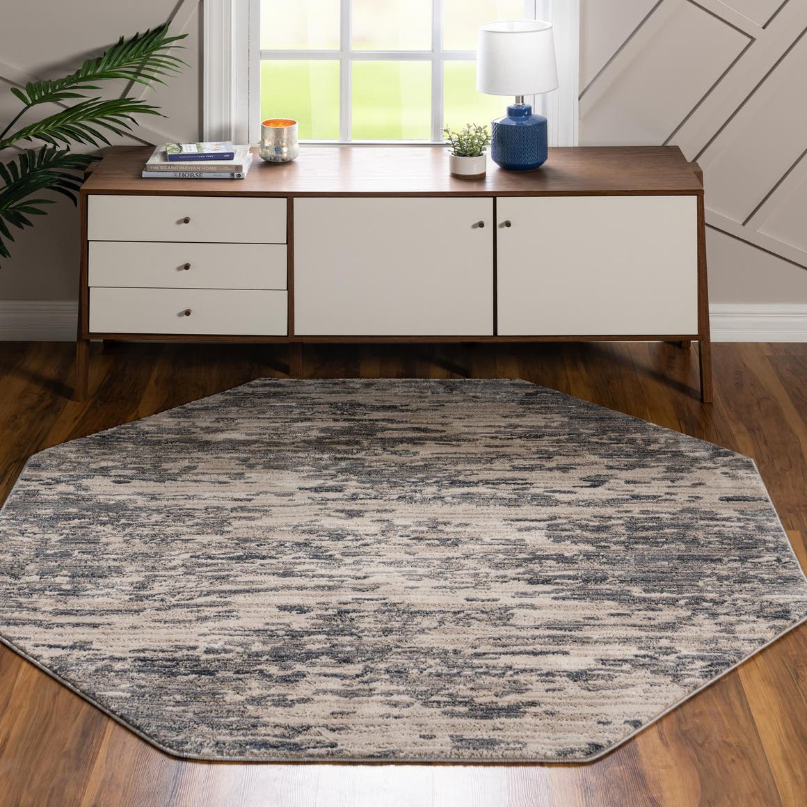 Gray 6' x 6' Oasis Octagon Rug