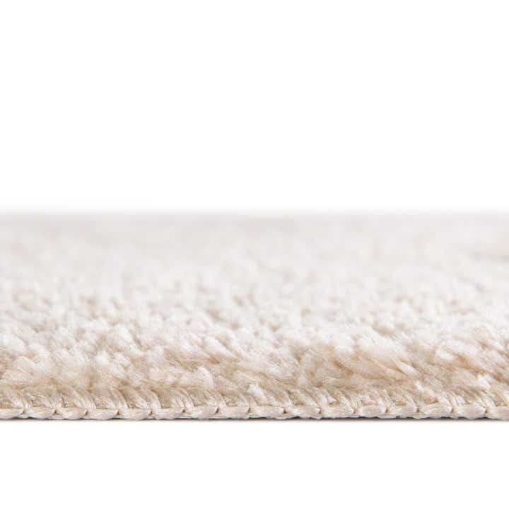 1' 8 x 2' 7 Bano Everyday Bath Mat