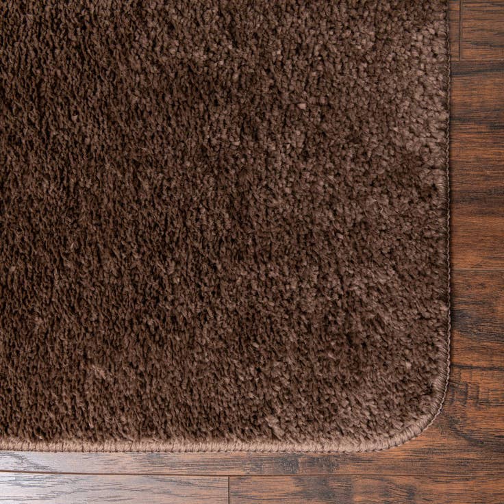 Detail image of 1' 8 x 2' 7 Bano Everyday Bath Mat