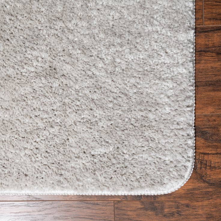 Detail image of 1' 8 x 2' 7 Bano Everyday Bath Mat