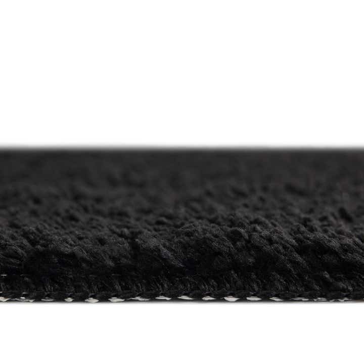 1' 8 x 2' 7 Bano Everyday Bath Mat