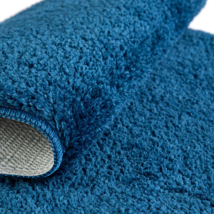 Detail image of 1' 8 x 2' 7 Bano Everyday Bath Mat