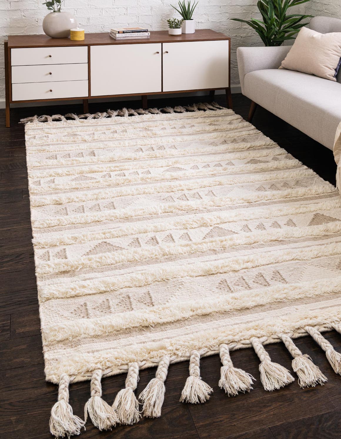 Ivory 5' x 8' Arizona Rug