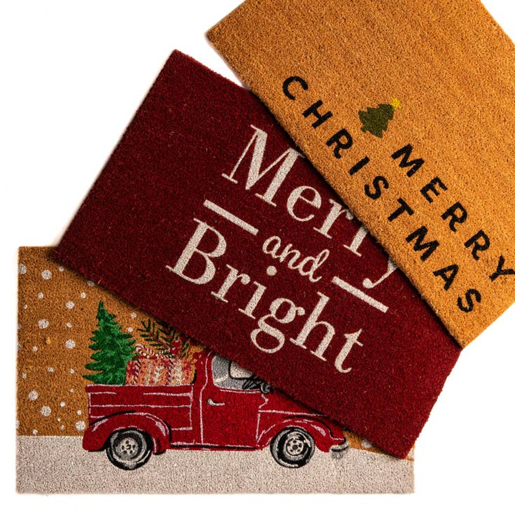 Detail image of 1' 6 x 2' 6 Christmas Truck Doormat