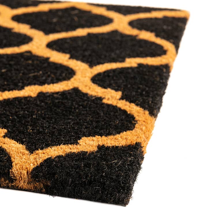 Detail image of 1' 6 x 2' 6 Trellis Doormat