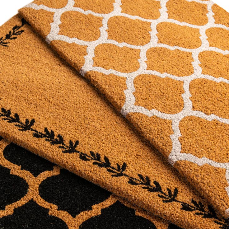 Detail image of 1' 6 x 2' 6 Trellis Doormat