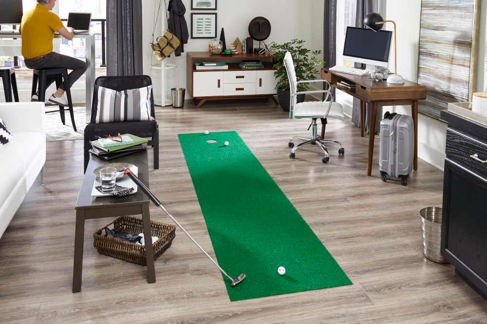 Green 1' 8 x 9' 10 Golf Rug Runner | Rugs.com
