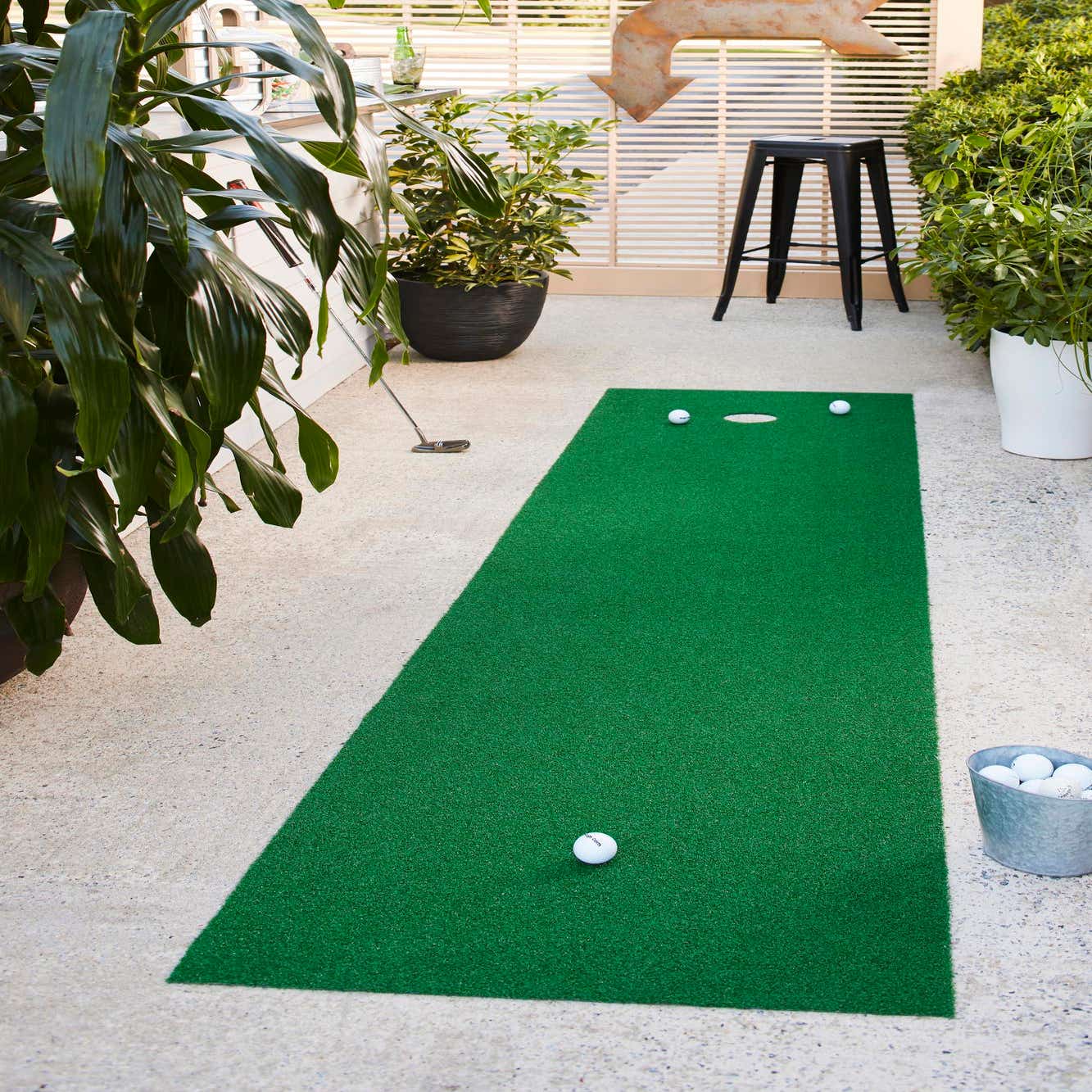 Green 1' 8 x 9' 10 Golf Rug Runner