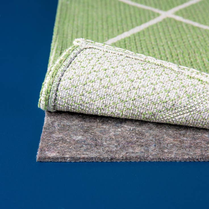 Detail image of 4' x 6' Oval Uni-Luxe Rug Pad