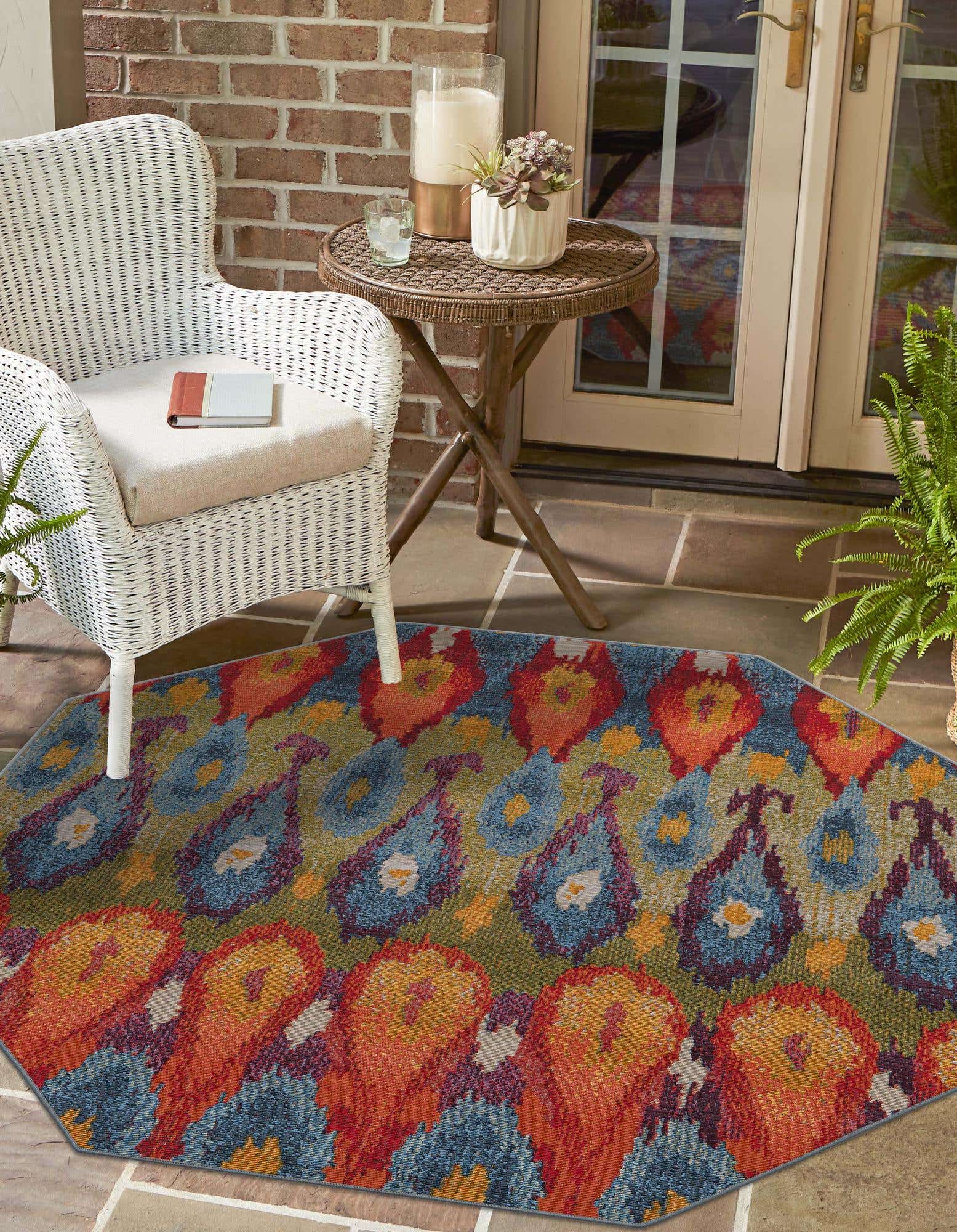 Multicolor 7' 10 x 7' 10 Outdoor Modern Octagon Indoor / Outdoor Rug