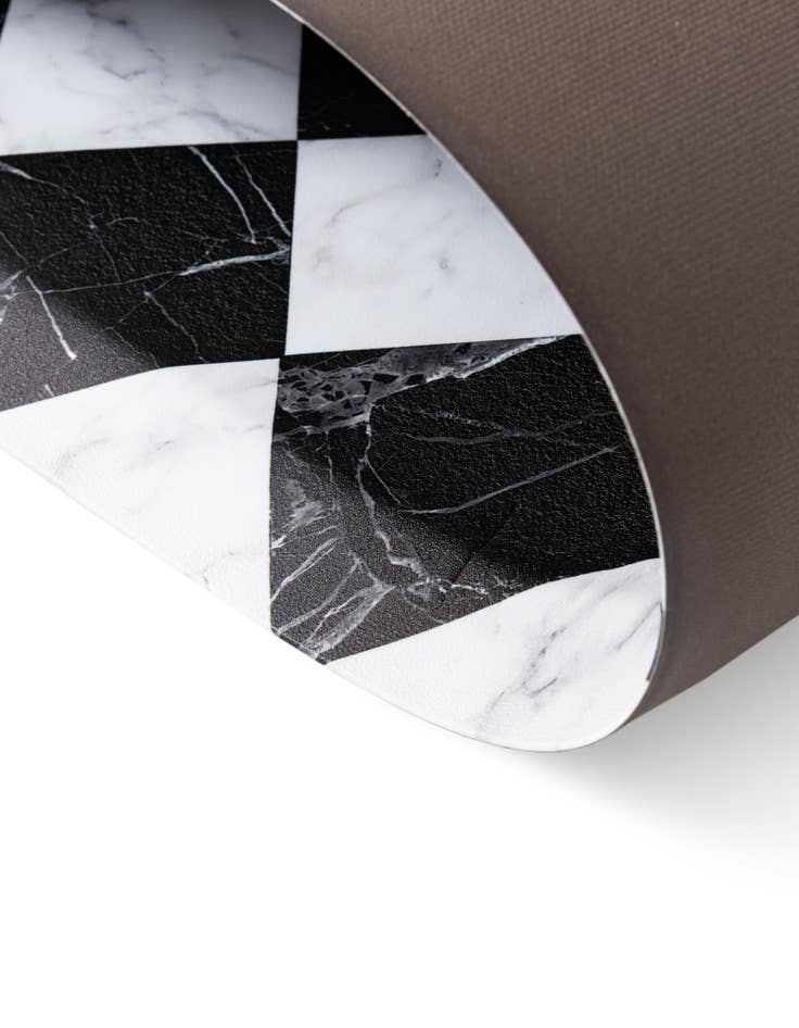 Detail image of 2' x 3' Checkered Comfort Mat