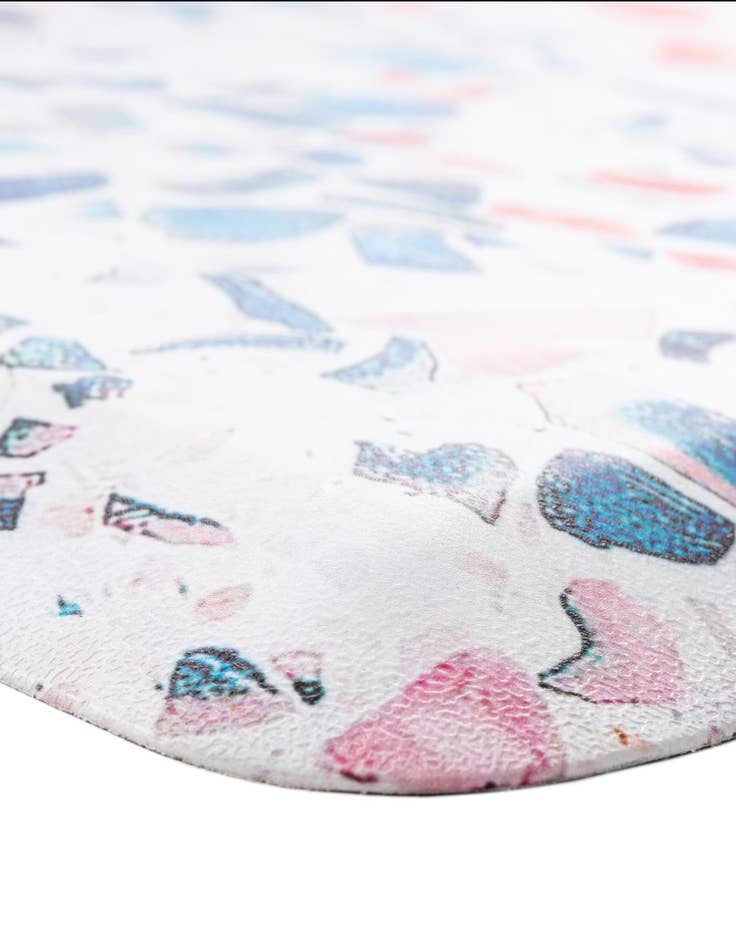 Detail image of 2' x 3' Abstract Comfort Mat