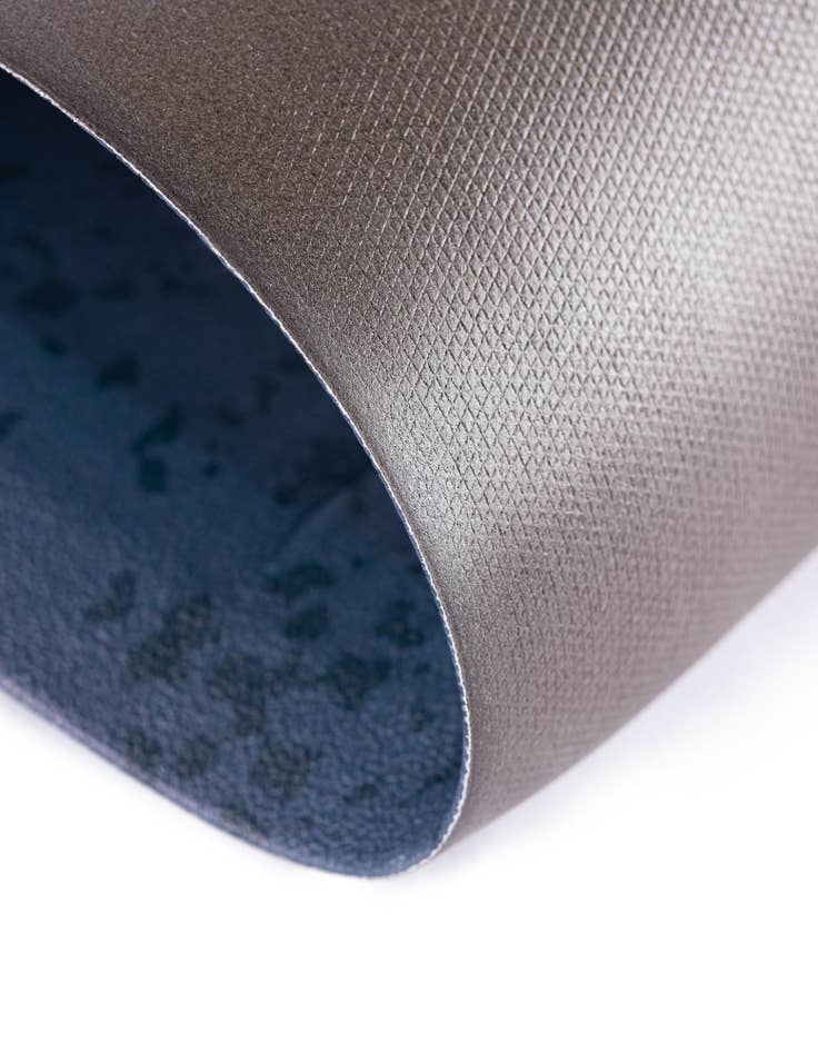 Detail image of 2' x 3' American Holiday Comfort Mat Hearth