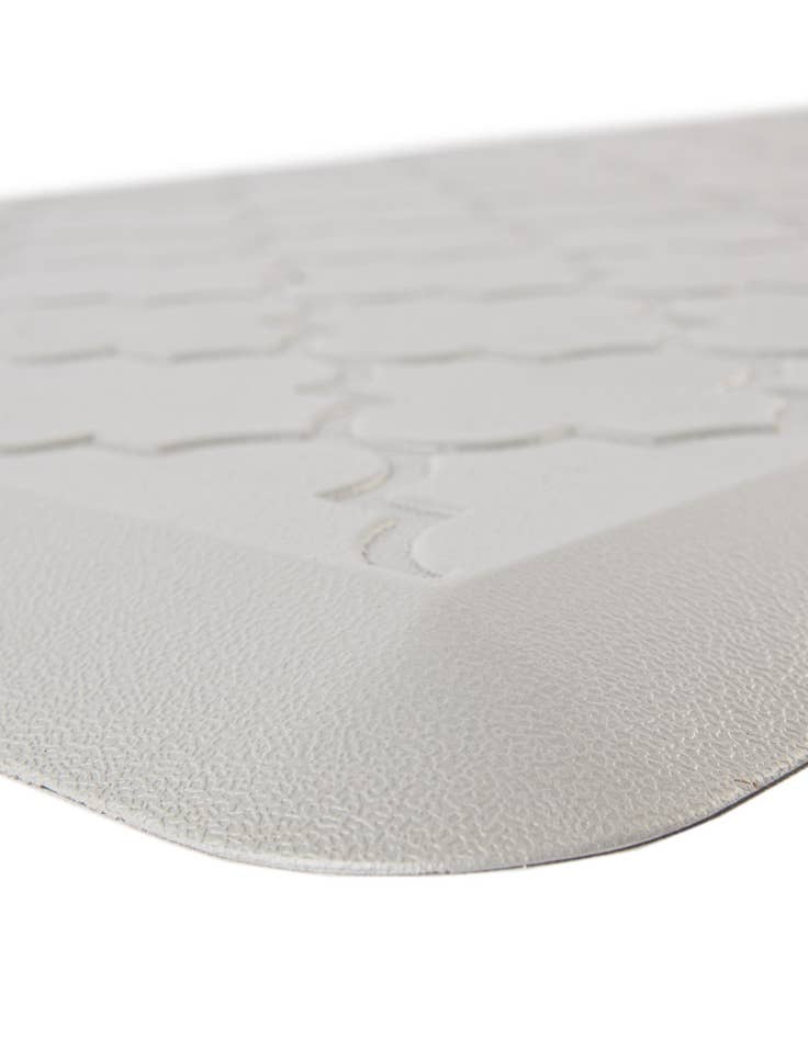 Detail image of 2' x 5' Solid Trellis Comfort Mat