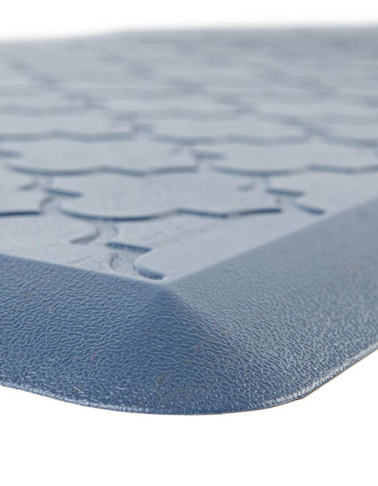 Detail image of 2' x 5' Solid Trellis Comfort Mat