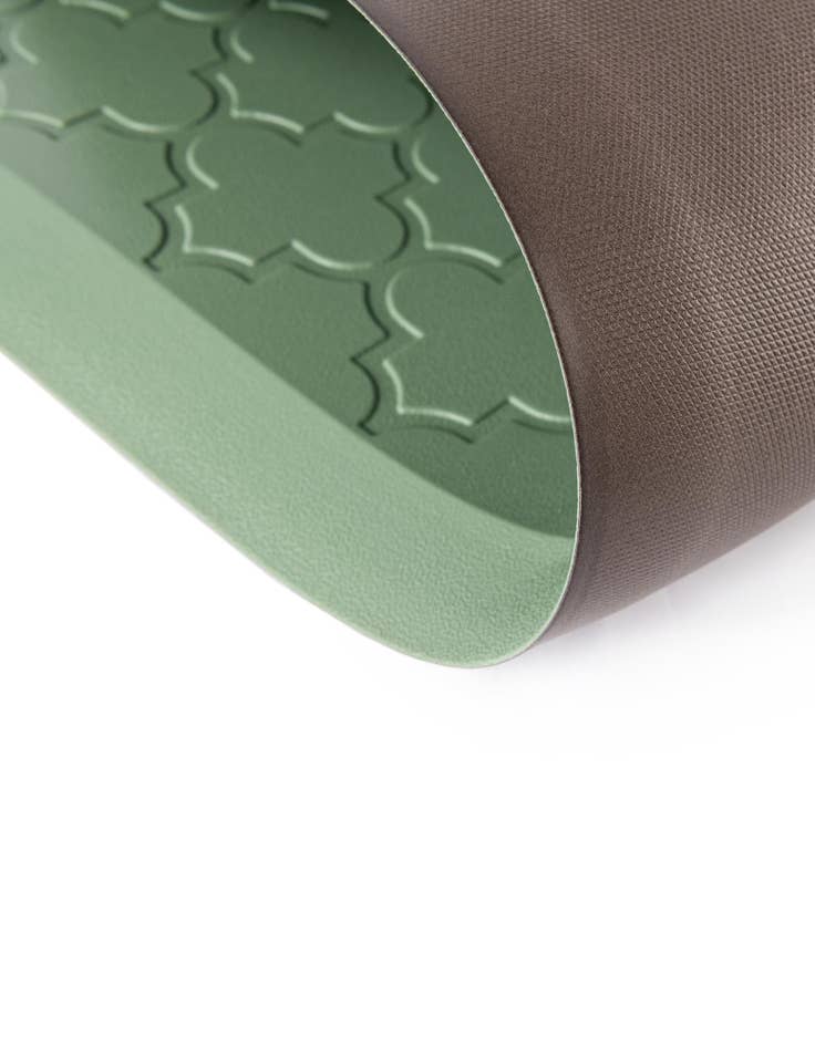 Detail image of 2' x 3' Solid Trellis Comfort Mat