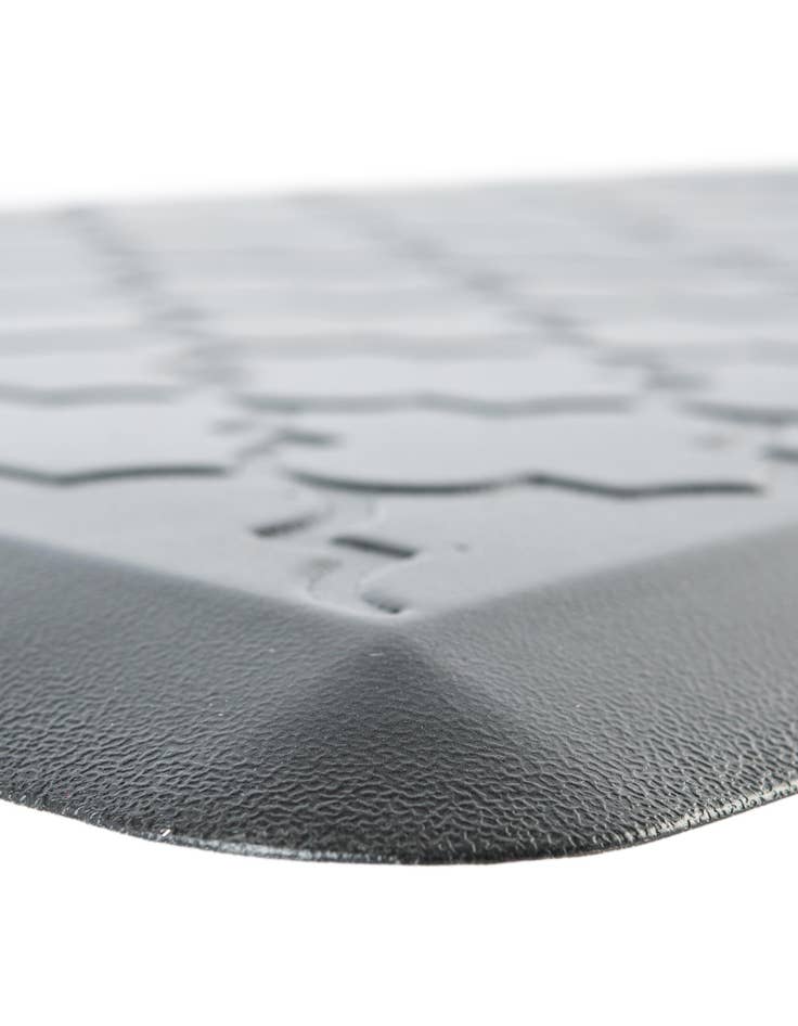 Detail image of 2' x 5' Solid Trellis Comfort Mat