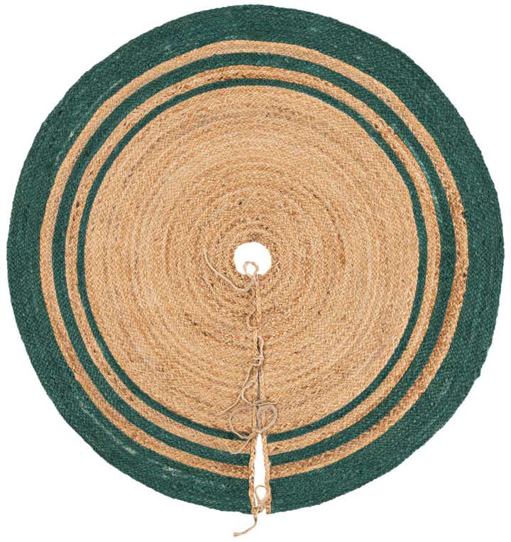 4' 1 x 4' 1 Hand Braided Christmas Tree Skirt