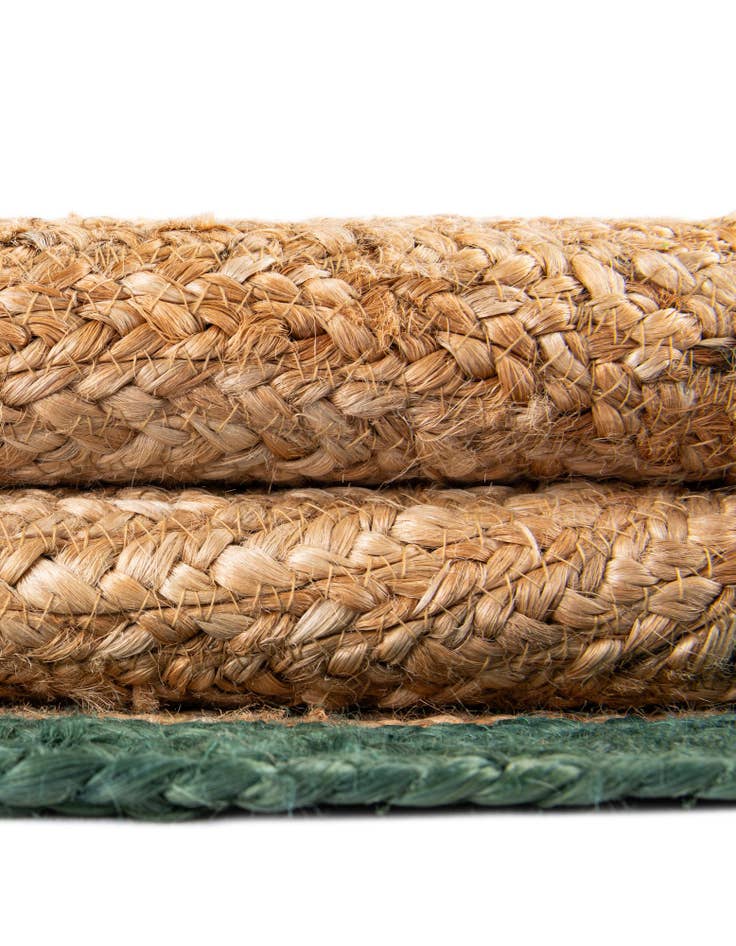 Detail image of 2' 2 x 2' 2 Hand Braided Christmas Tree Skirt