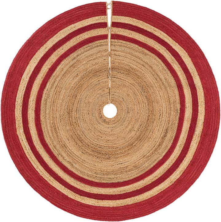 7' 1 x 7' 1 Hand Braided Christmas Tree Skirt