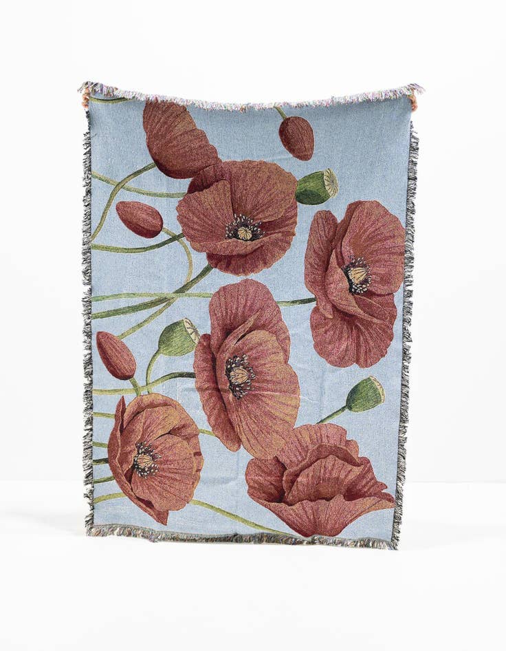 Detail image of 4' 6 x 6' Poppy Topple Throw Blanket