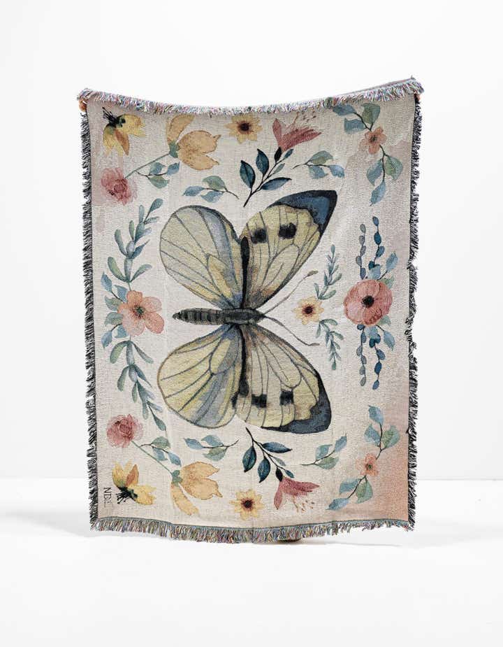 4' 6 x 6' Insects 3 Throw Blanket