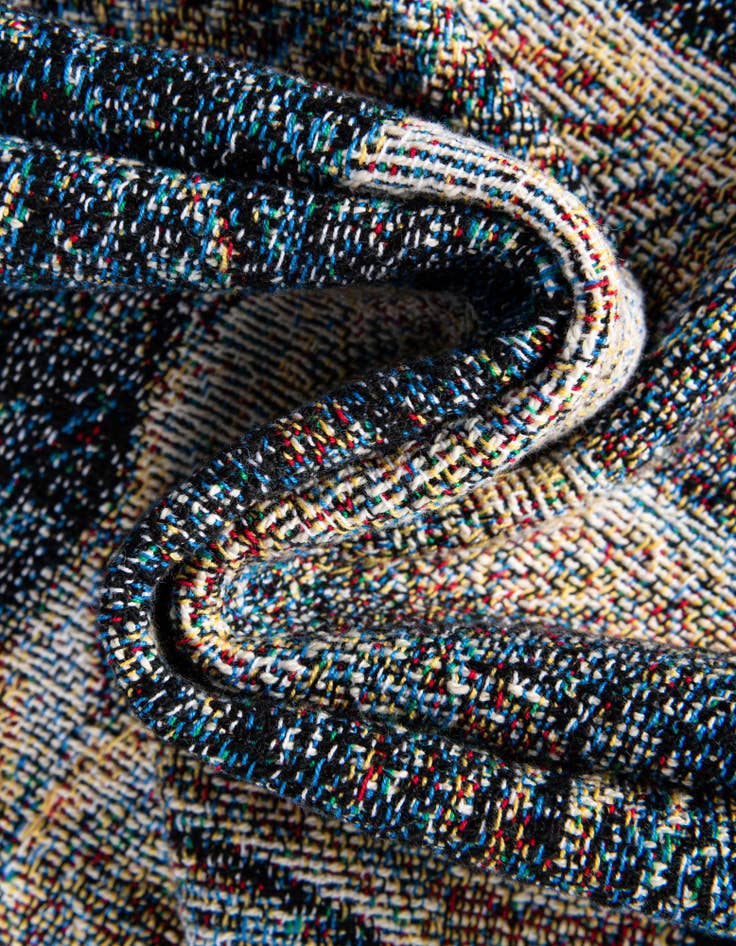 Detail image of 4' 6 x 6' Loving Mother Elephant & Calf Throw Blanket