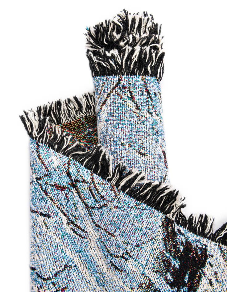 Detail image of 4' 6 x 6' On The Move Throw Blanket