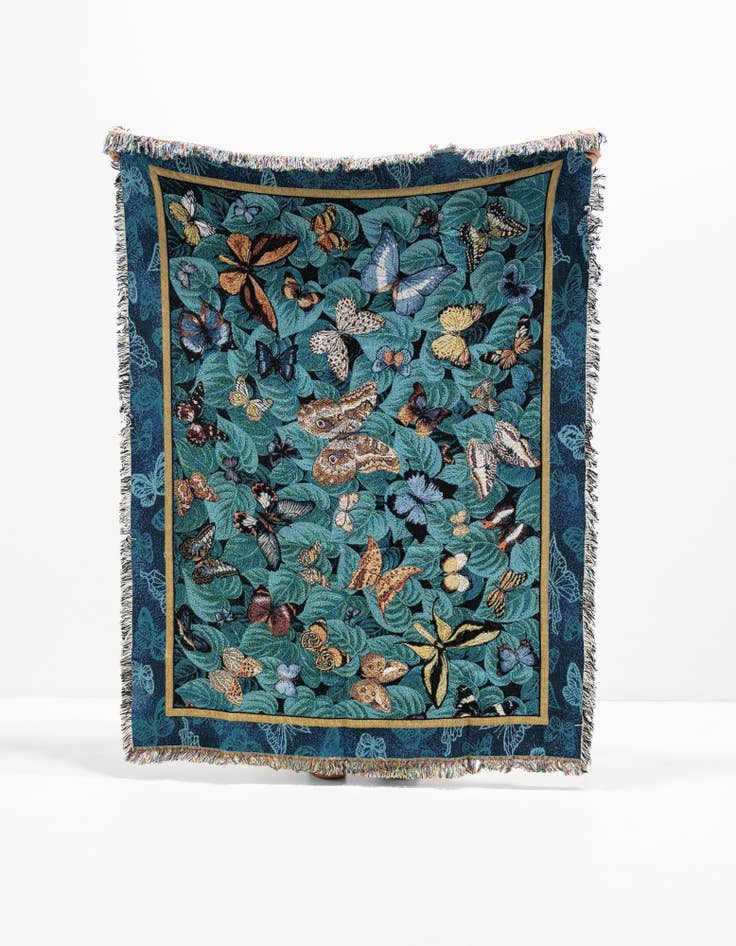 Detail image of 4' 6 x 6' Butterfly Dance Throw Blanket
