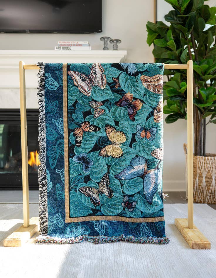 Detail image of 4' 6 x 6' Butterfly Dance Throw Blanket