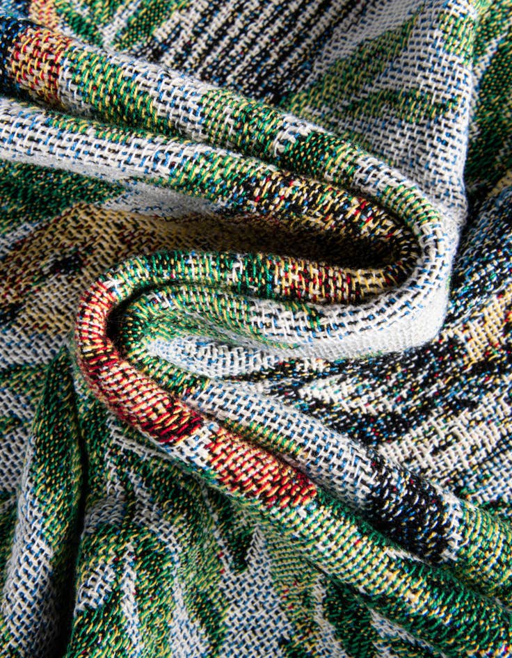 Detail image of 4' 6 x 6' Songbirds Throw Blanket