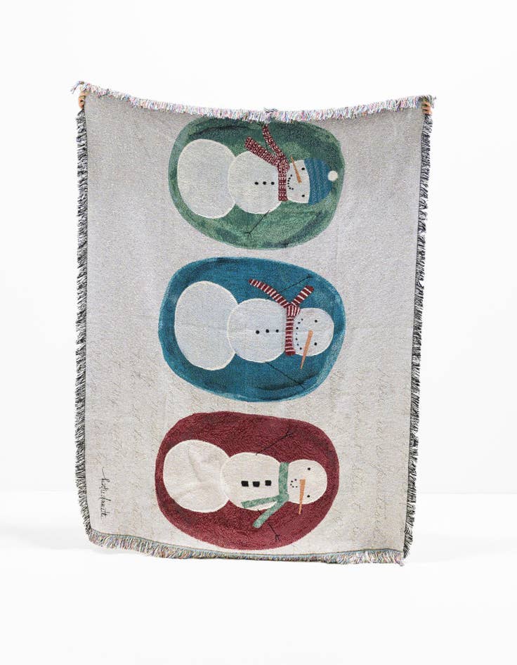 Detail image of 4' 6 x 6' Friendly Snowmen Throw Blanket