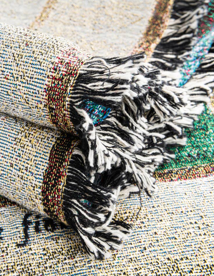Detail image of 4' 6 x 6' Golf Swing Throw Blanket