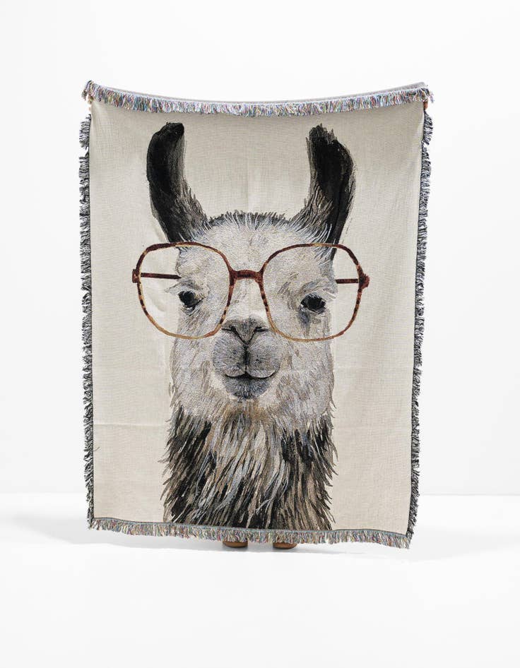 Detail image of 4' 6 x 6' Llama With Glasses Throw Throw Blanket