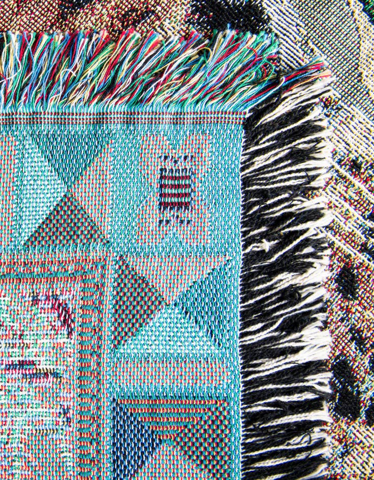 Detail image of 4' 6 x 6' Big Cats Throw Blanket